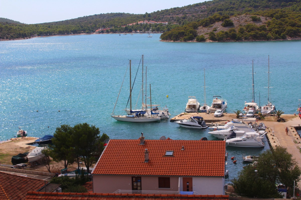 Adria Villa Apartmanok | Tisno